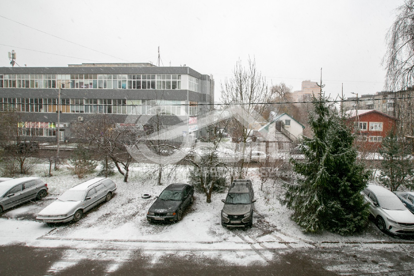 Продажа 2-комнатной квартиры, Калининград, Еловая аллея,  Улица