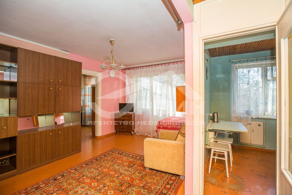 Продажа 2-комнатной квартиры, Калининград, Профессора Севастьянова,  Улица