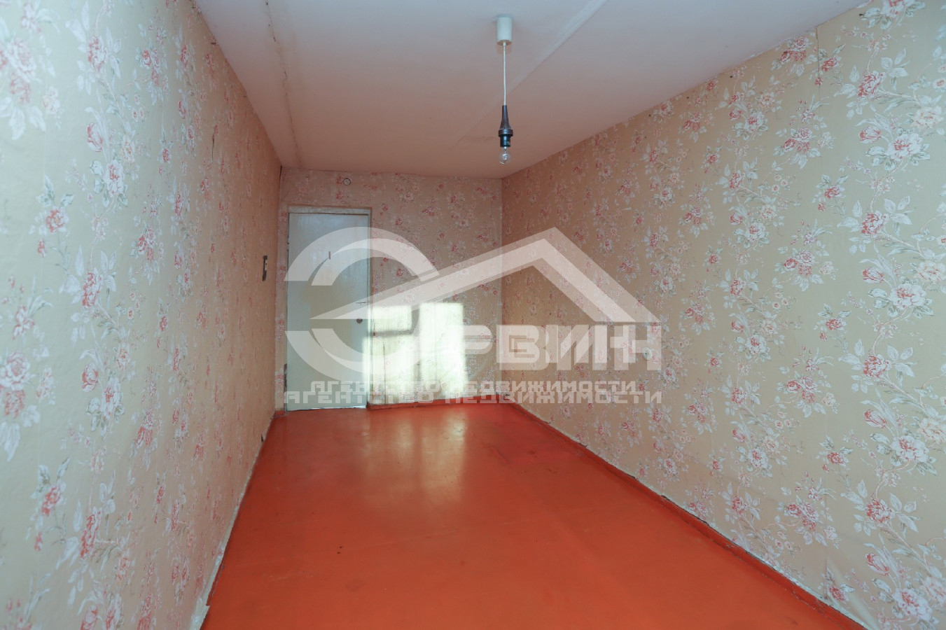 Продажа 3-комнатной квартиры, Калининград, Куйбышева,  Улица