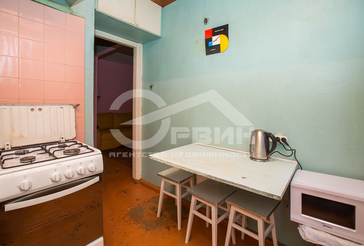 Продажа 2-комнатной квартиры, Калининград, Профессора Севастьянова,  Улица