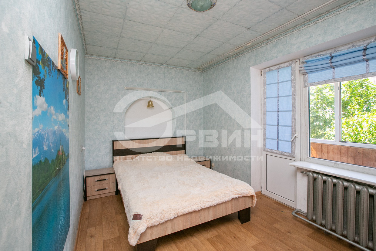 Продажа 3-комнатной квартиры, Калининград, Садовая,  Улица