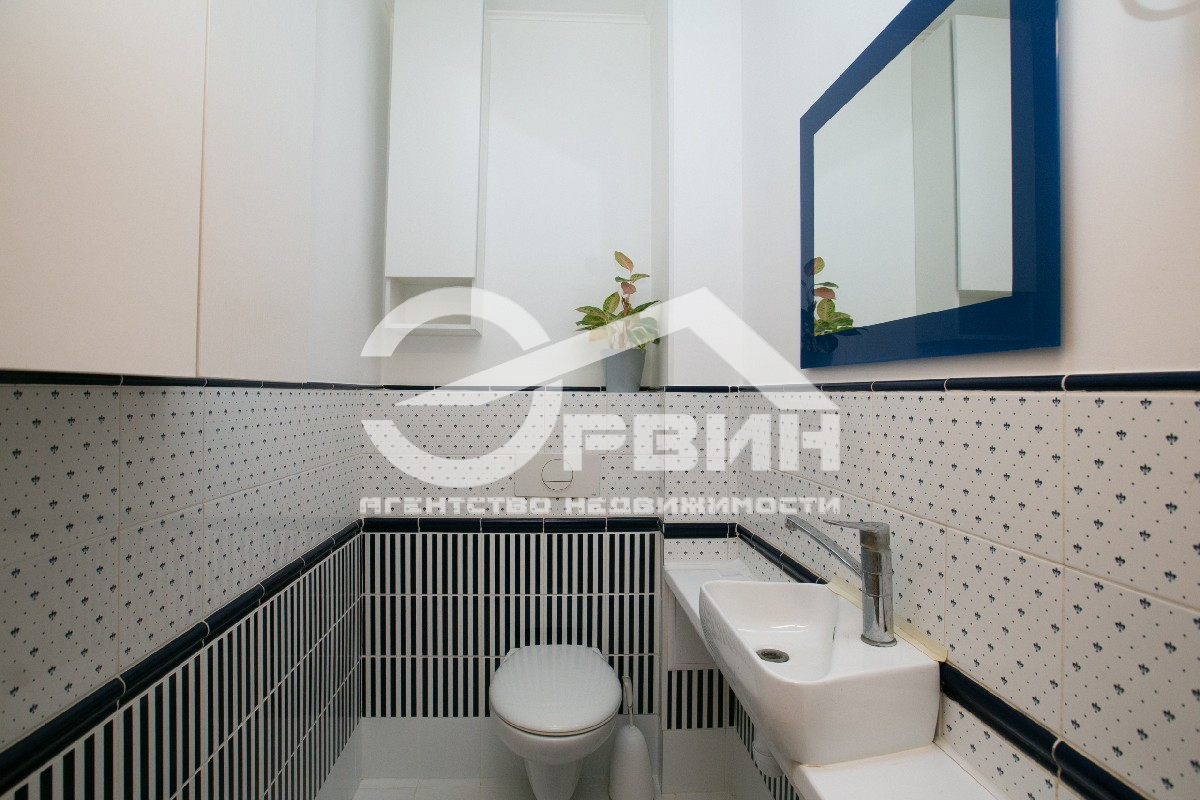 Продажа 2-комнатной квартиры, Калининград, Красносельская,  Улица