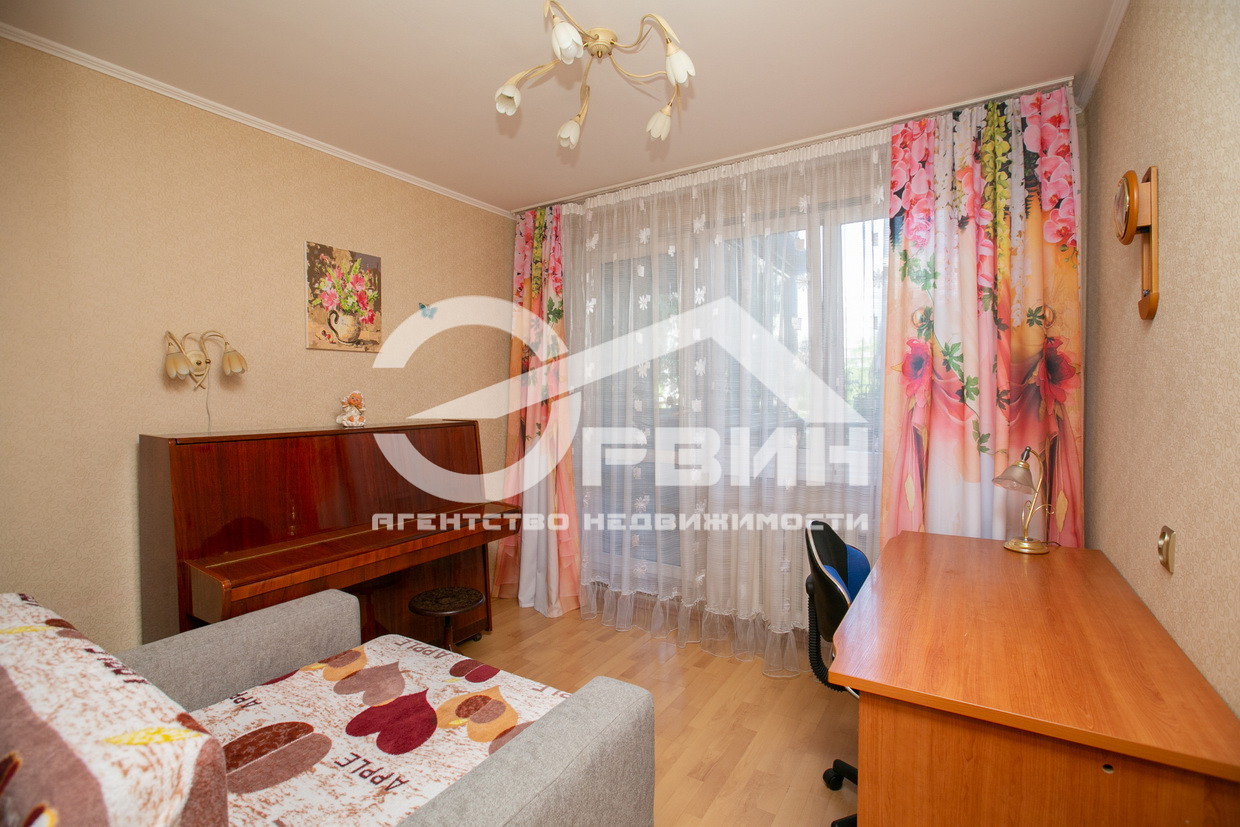 Аренда 2-комнатной квартиры, Калининград, Маршала Баграмяна,  Улица