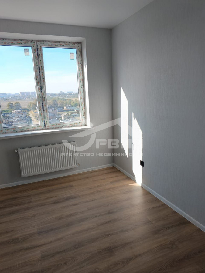 Продажа 2-комнатной квартиры, Гурьевск, Героя России Катериничева,  2 корпус 4