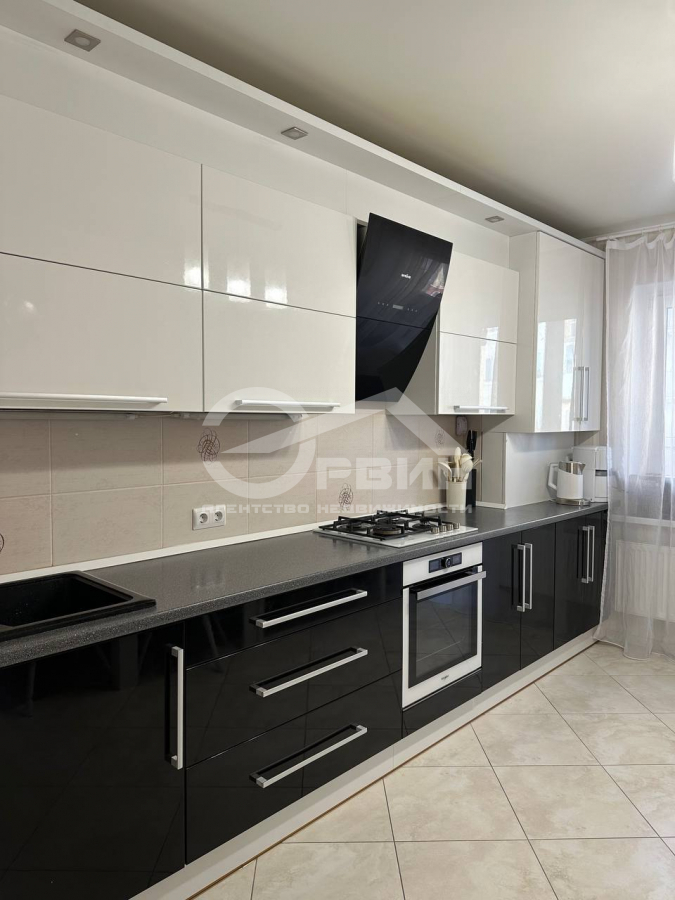 Продажа 2-комнатной квартиры, Калининград, Печатная,  Улица