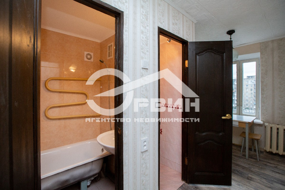 Продажа 3-комнатной квартиры, Калининград, Московский,  Проспект