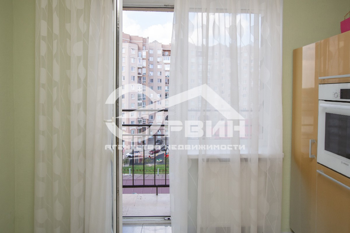 Продажа 2-комнатной квартиры, Калининград, Генерала Раевского,  Улица