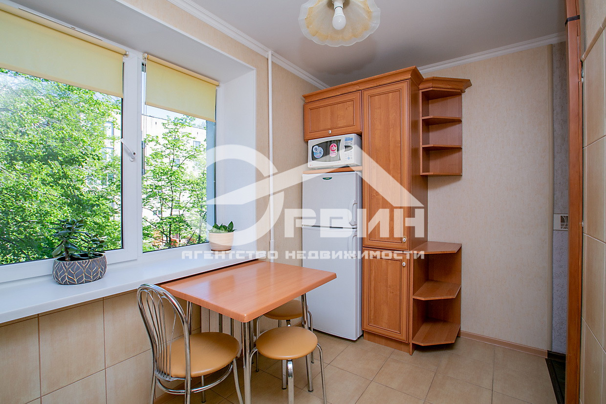 Продажа 4-комнатной квартиры, Светлогорск, К. Маркса,  9