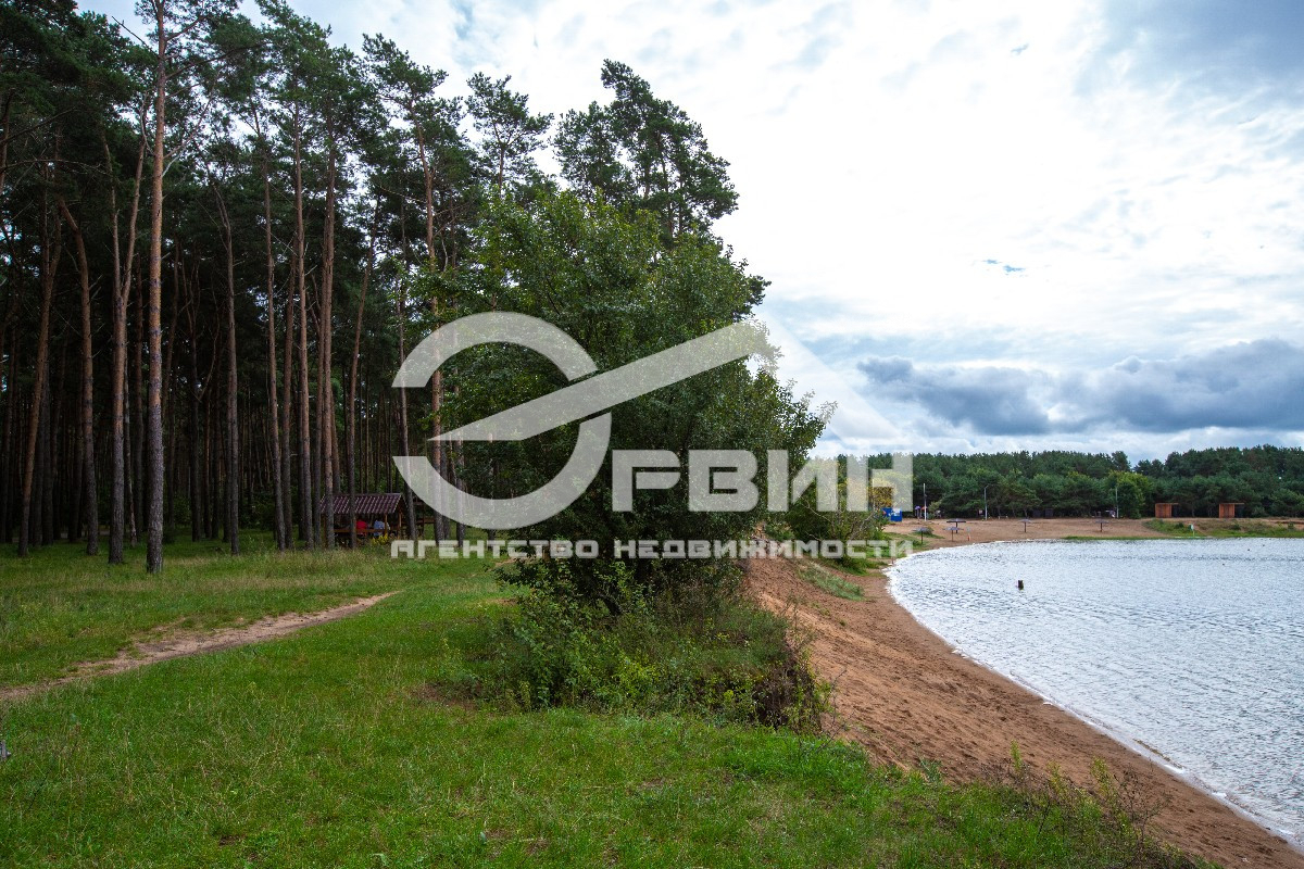 Продажа 1-комнатной квартиры, Калининград, П.Морозова,  Улица