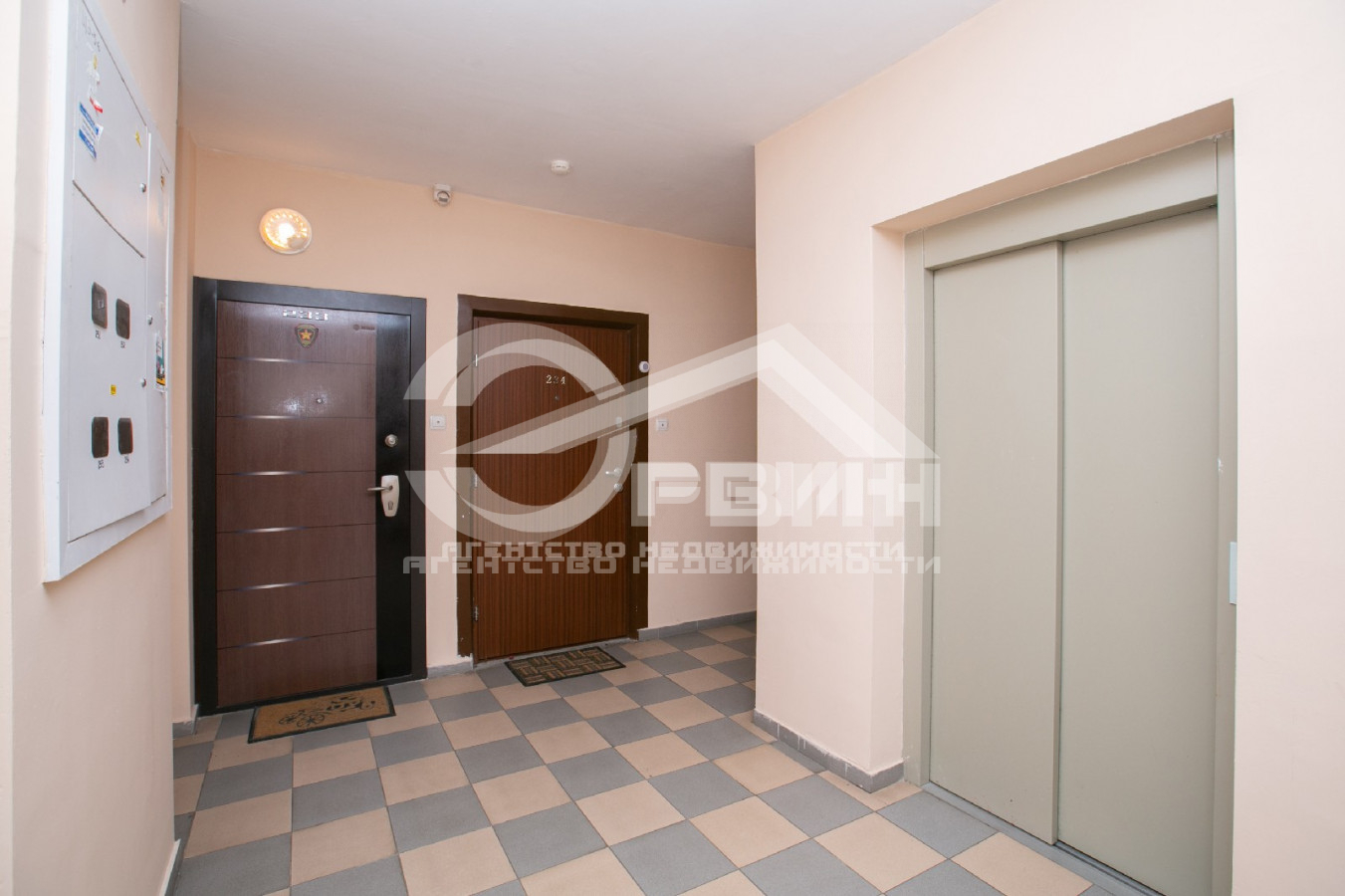 Продажа 3-комнатной квартиры, Калининград, Гайдара,  Улица