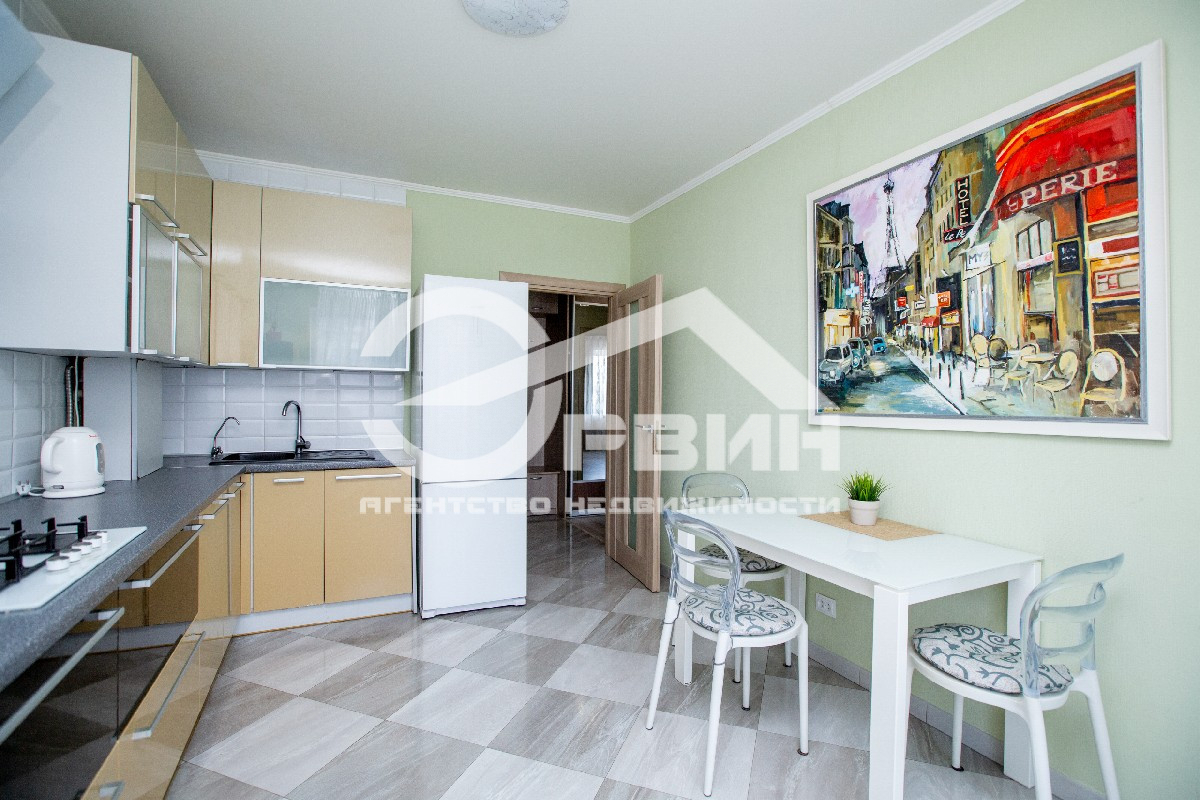 Продажа 2-комнатной квартиры, Калининград, Генерала Раевского,  Улица