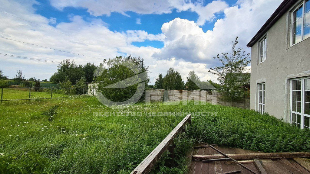 Продажа дома, 479м <sup>2</sup>, 11 сот., Малое Васильково, Улица Вишневая,  15