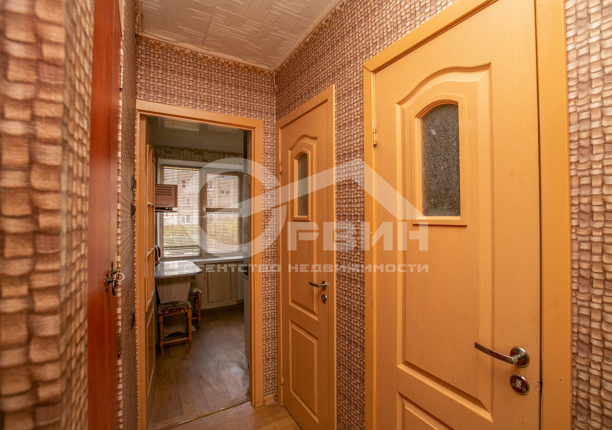 Продажа 3-комнатной квартиры, Калининград, Садовая,  Улица