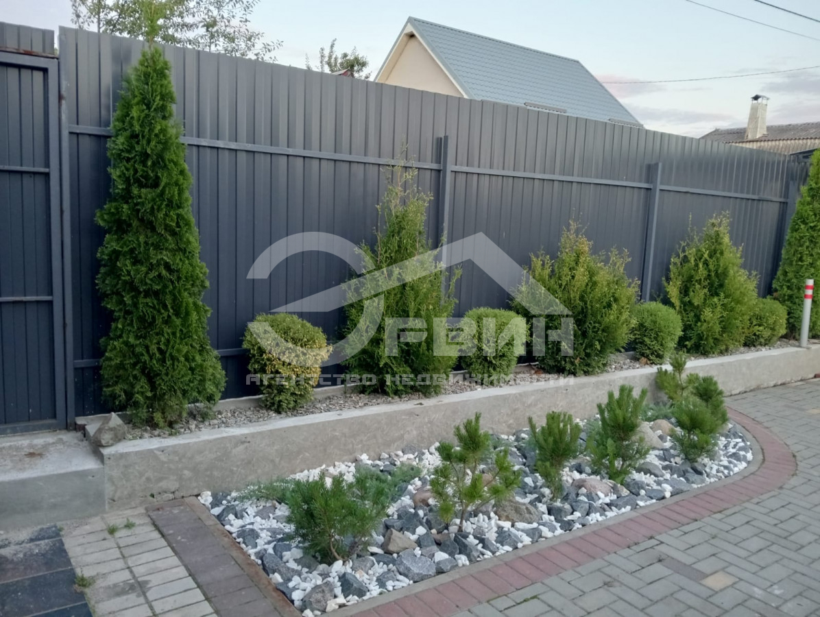 Продажа дома, 110м <sup>2</sup>, 4 сот., Калининград, Лунная,  Улица