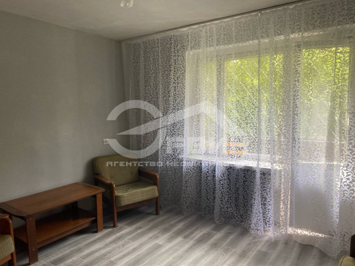 Аренда 1-комнатной квартиры, Калининград, Дзержинского,  Улица