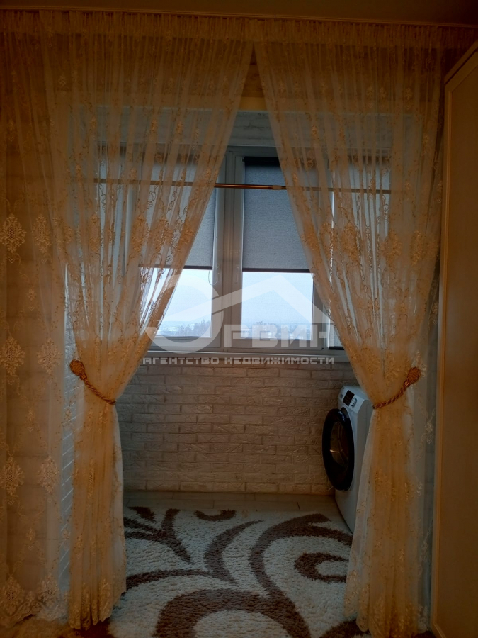 Продажа 2-комнатной квартиры, Калининград, Аксакова,  Улица