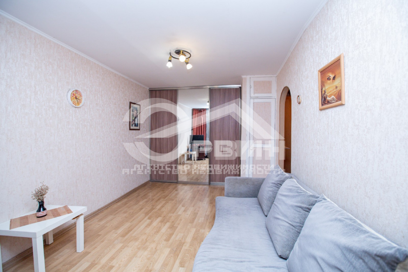 Продажа 1-комнатной квартиры, Калининград, Чайковского,  Улица