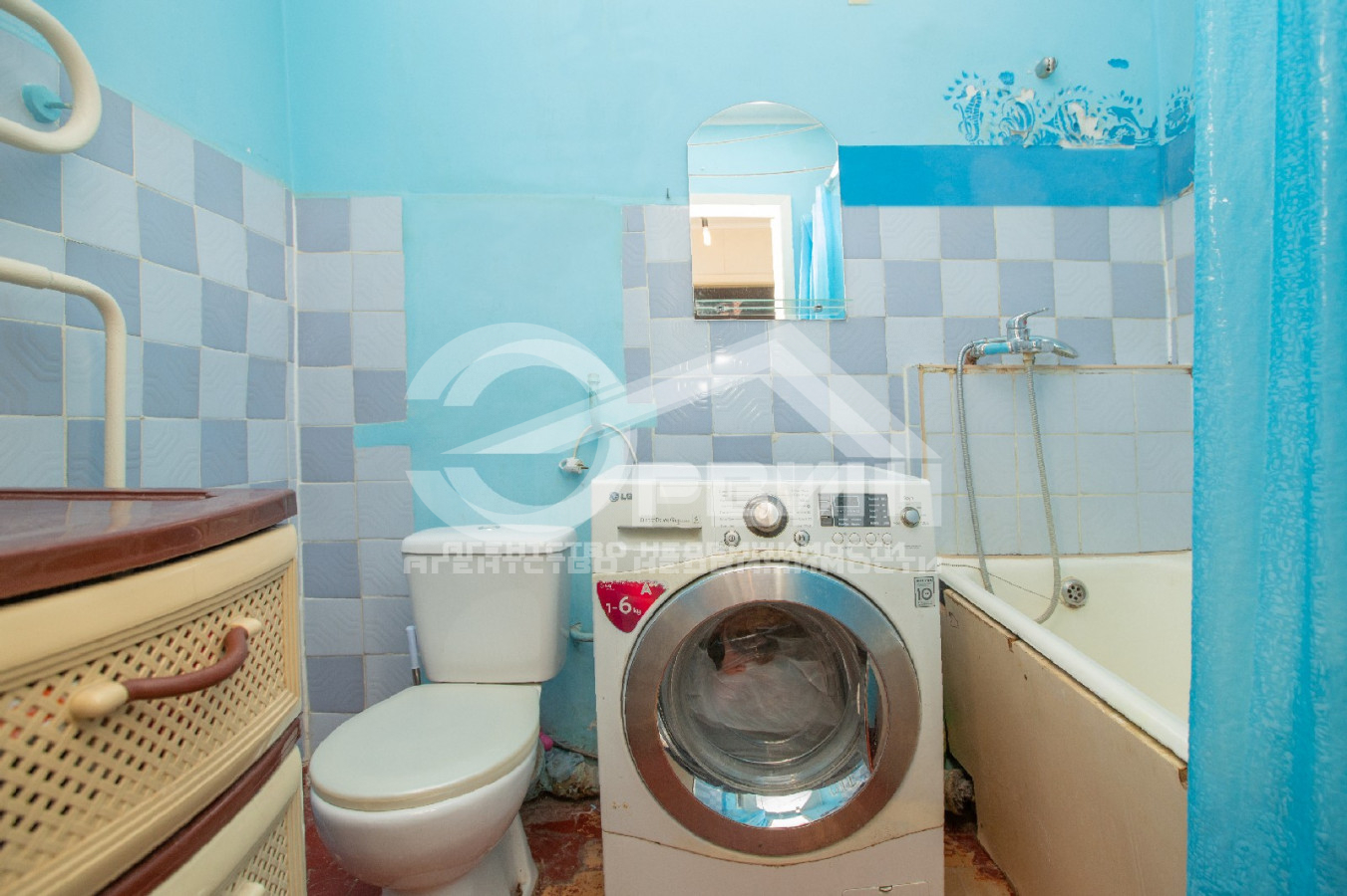 Продажа 1-комнатной квартиры, Калининград, П.Морозова,  Улица