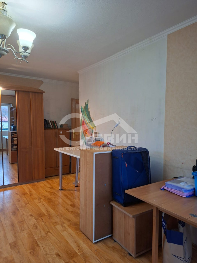 Продажа 2-комнатной квартиры, Калининград, Больничная,  13