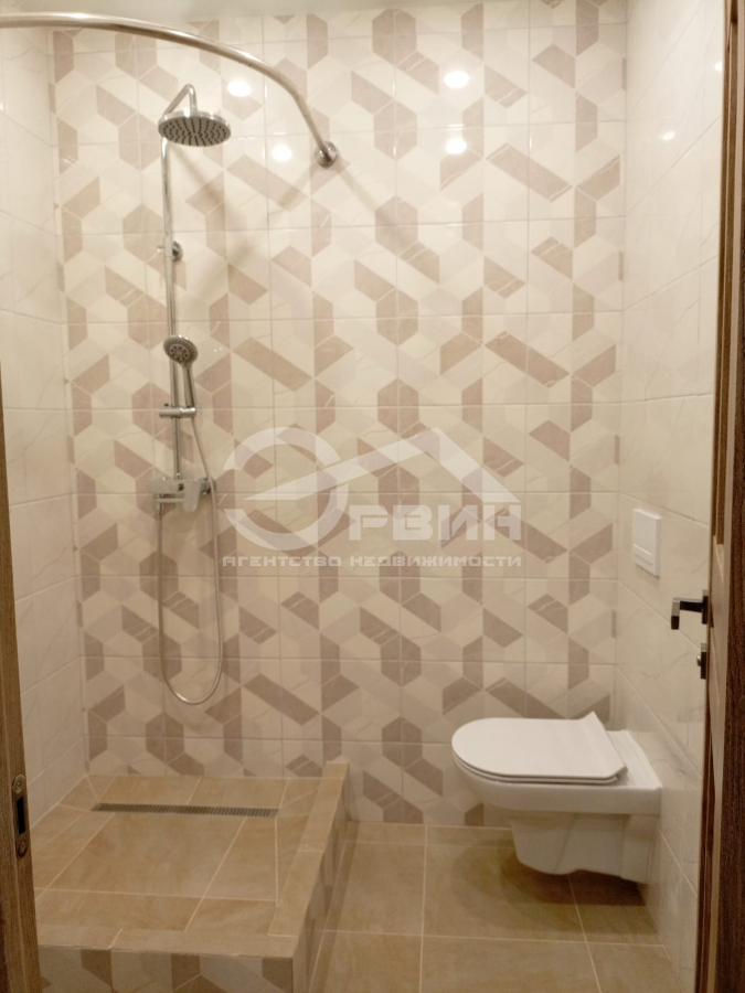 Продажа 2-комнатной квартиры, Калининград, Дадаева,  Улица