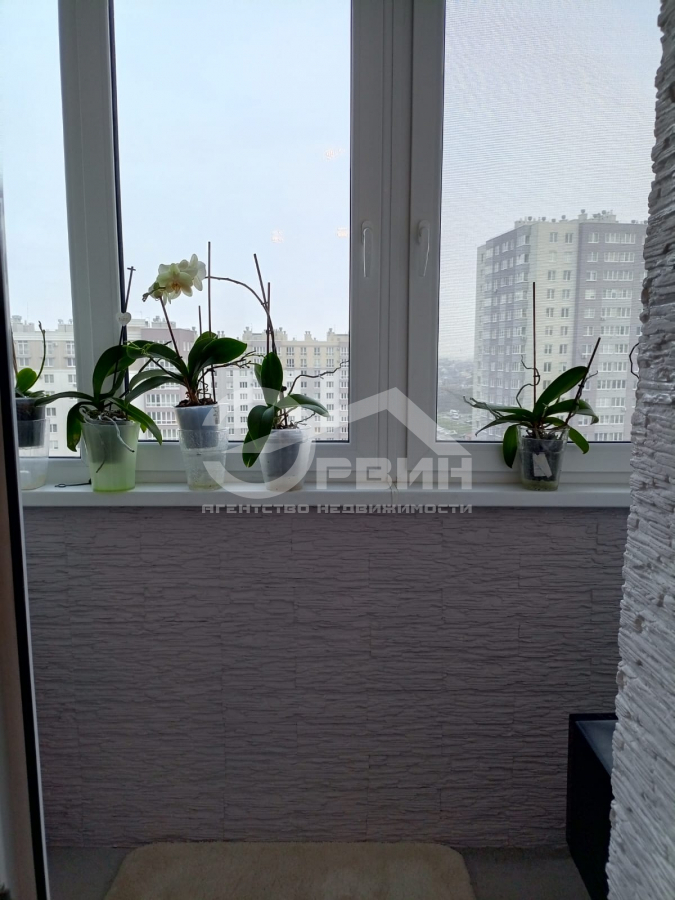 Продажа 2-комнатной квартиры, Калининград, Аксакова,  Улица