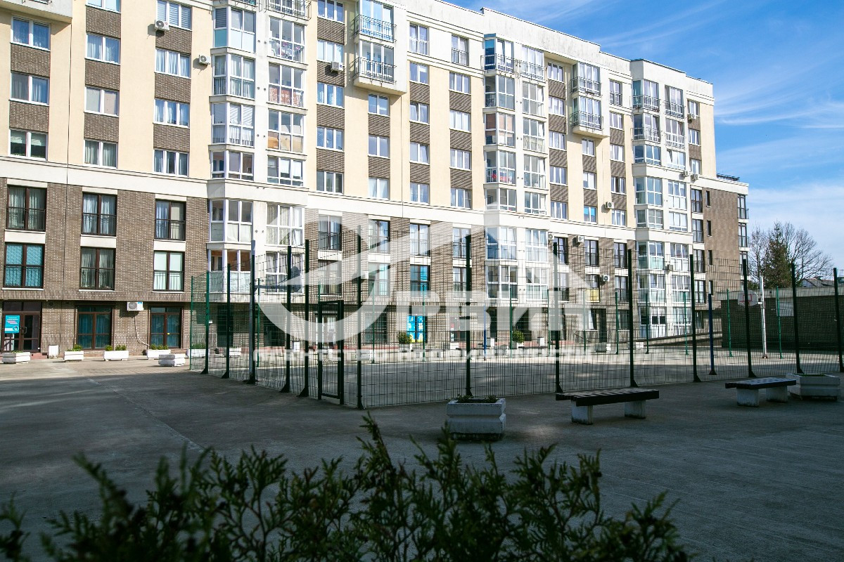 Продажа 2-комнатной квартиры, Калининград, Красносельская,  Улица