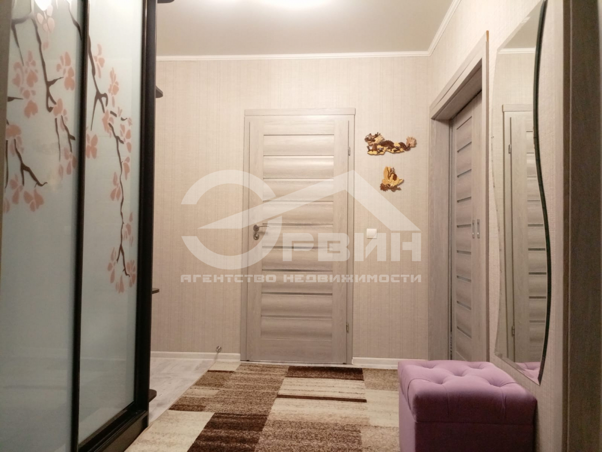 Продажа 2-комнатной квартиры, Калининград, Аксакова,  Улица