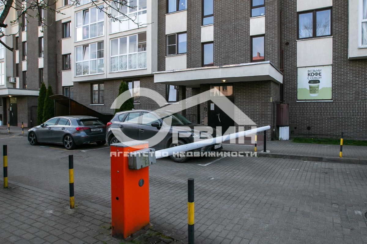 Продажа 2-комнатной квартиры, Калининград, Красносельская,  Улица