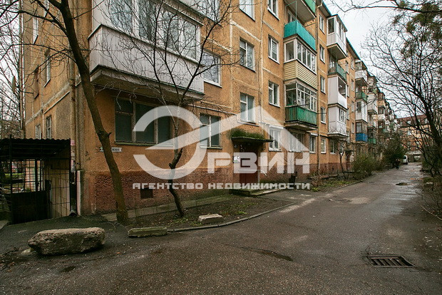 Продажа 2-комнатной квартиры, Калининград, Рокоссовского,  Улица