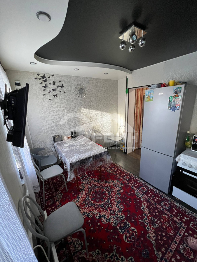 Продажа 2-комнатной квартиры, Калининград, Баумана,  Улица