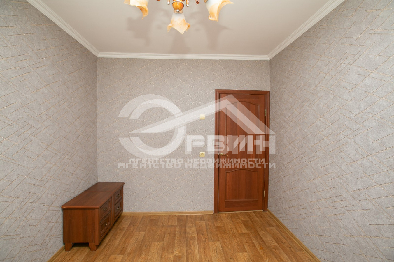 Продажа 3-комнатной квартиры, Калининград, Л.Шевцовой,  Бульвар