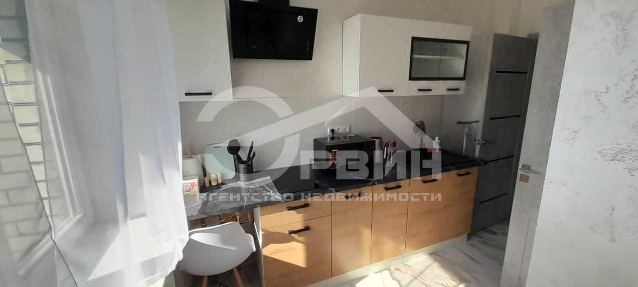 Аренда 1-комнатной квартиры, Калининград, Маршала Борзова,  Улица