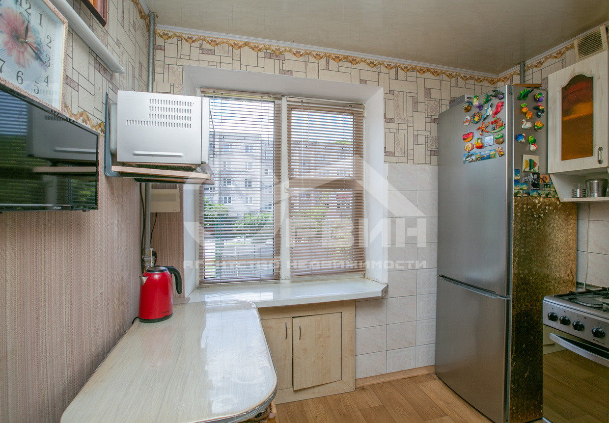 Продажа 3-комнатной квартиры, Калининград, Садовая,  Улица