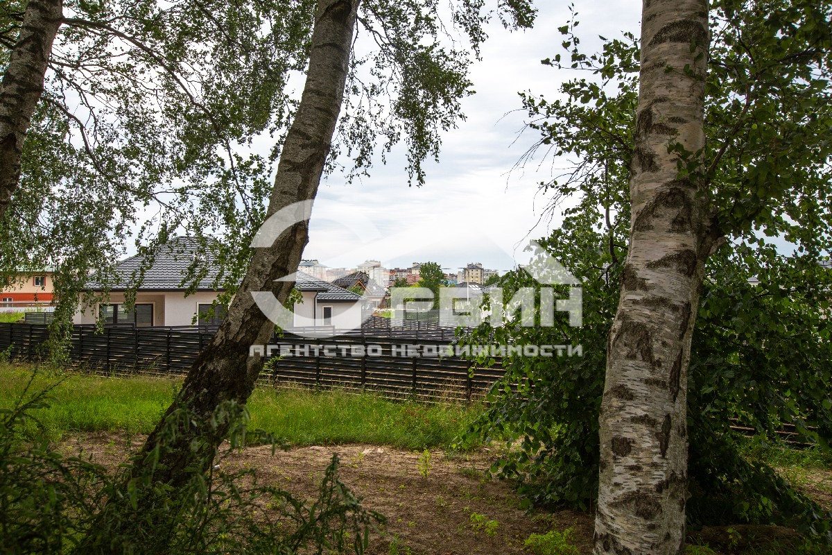 Продажа участка, Сальское, б-р Берёзовый,  40