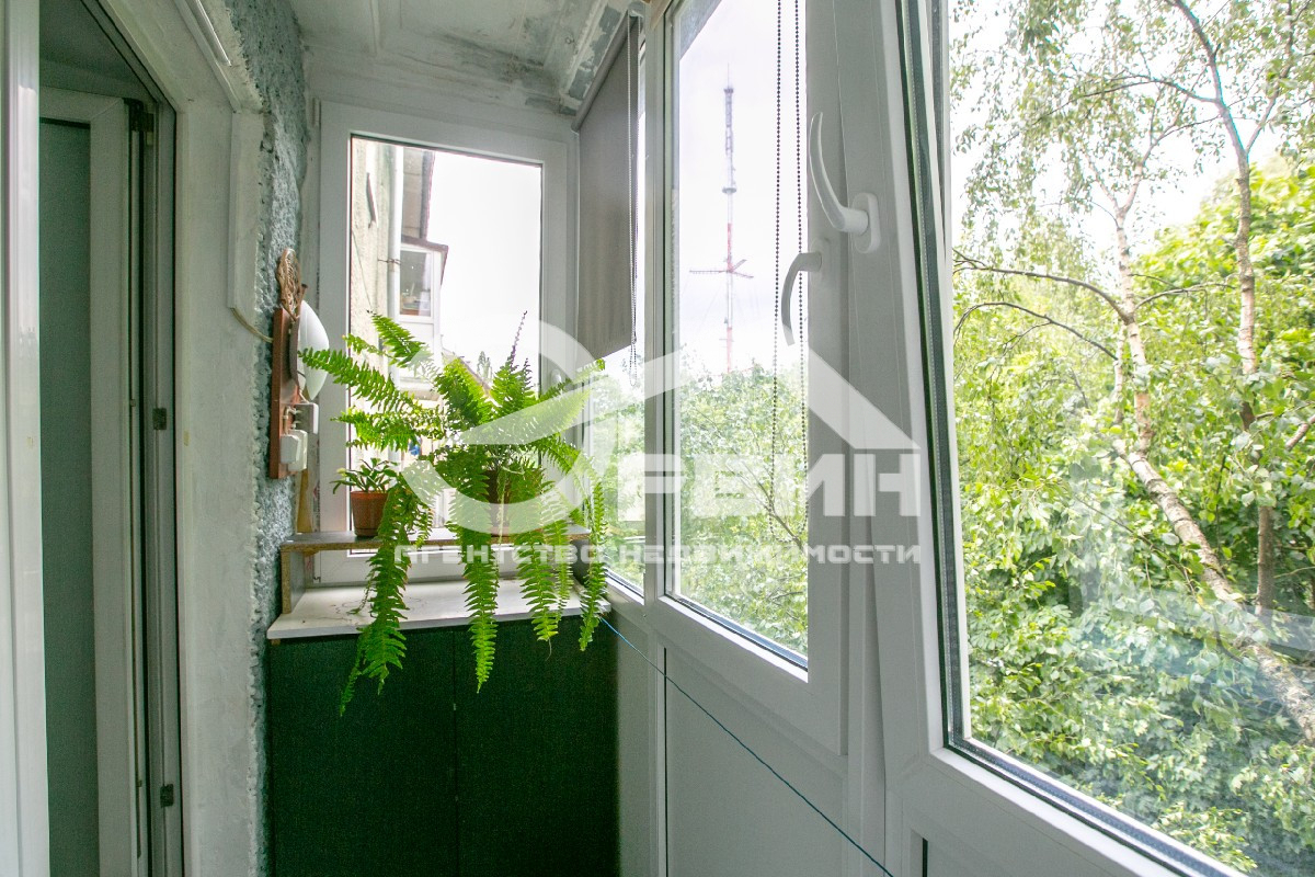 Продажа 3-комнатной квартиры, Калининград, Нарвская,  Улица