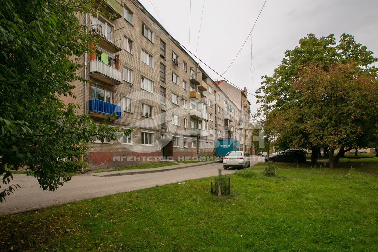 Продажа комнаты, Калининград, Серпуховская,  41