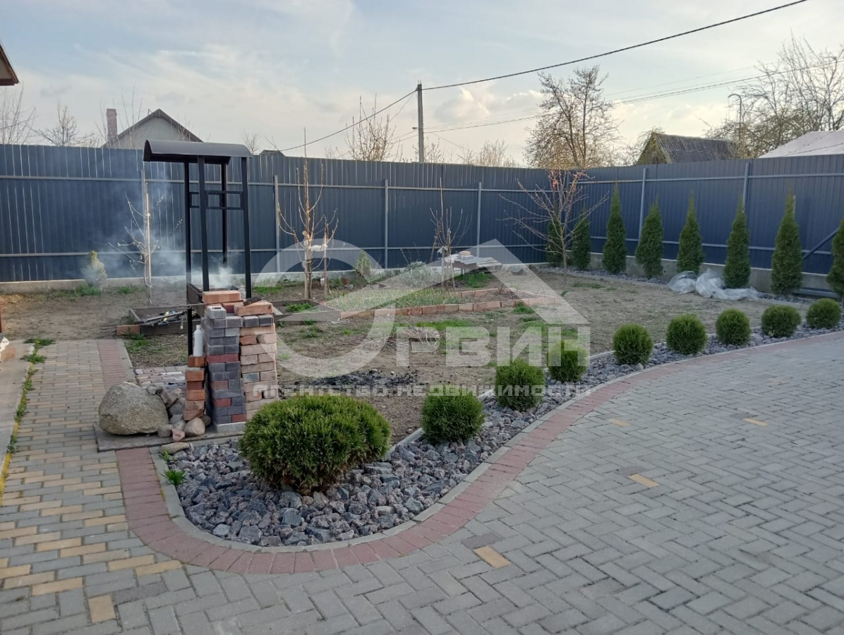 Продажа дома, 110м <sup>2</sup>, 4 сот., Калининград, Лунная,  Улица