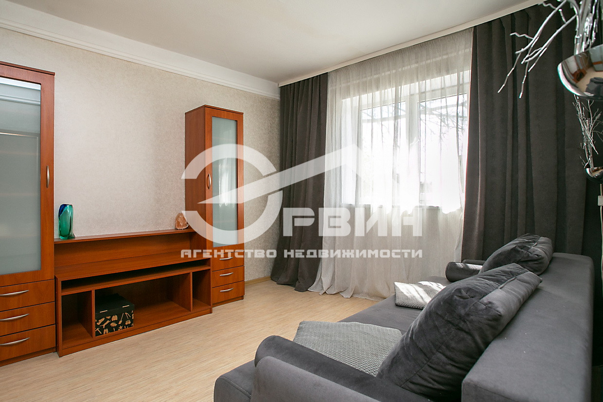 Продажа 3-комнатной квартиры, Калининград, Маршала Борзова,  Улица