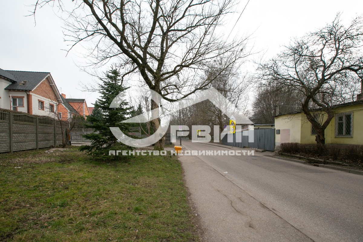 Продажа коммерческой недвижимости, 36м <sup>2</sup>, Калининград, Спортивная,  Улица