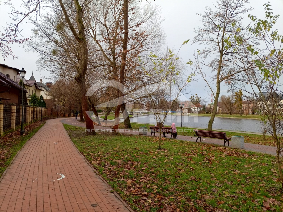 Продажа 2-комнатной квартиры, Калининград, Дадаева,  Улица