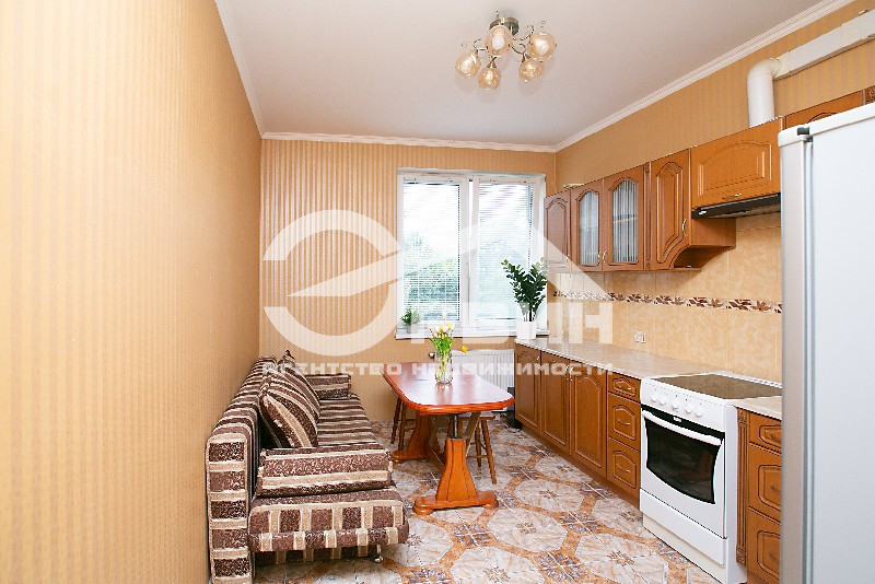 Продажа 1-комнатной квартиры, Калининград, Судостроительная,  Улица