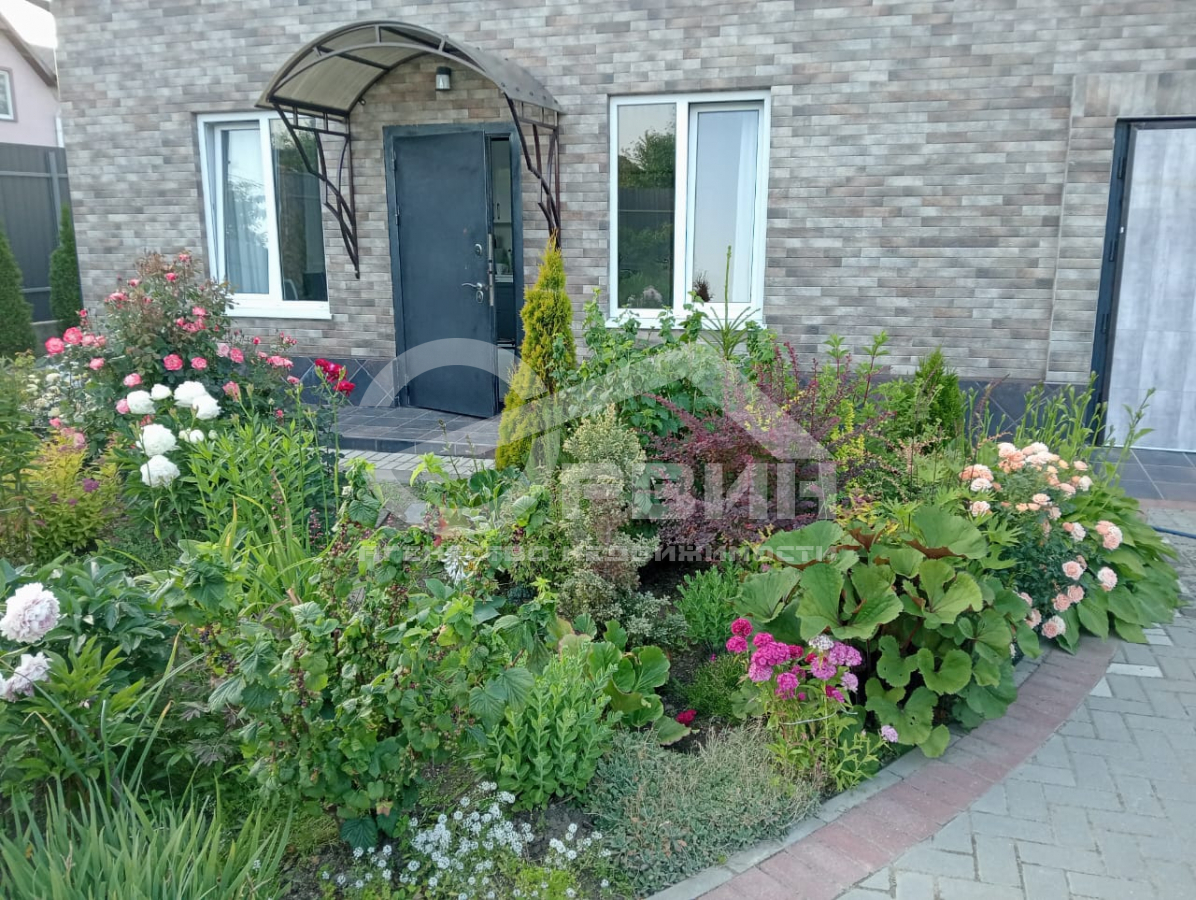 Продажа дома, 110м <sup>2</sup>, 4 сот., Калининград, Лунная,  Улица