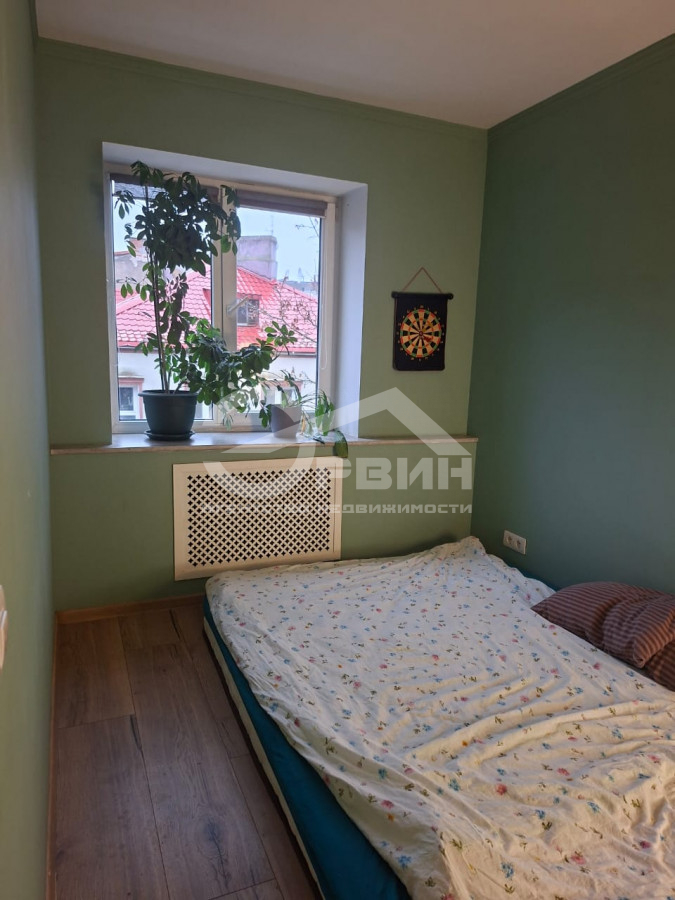 Продажа 2-комнатной квартиры, Калининград, Больничная,  13