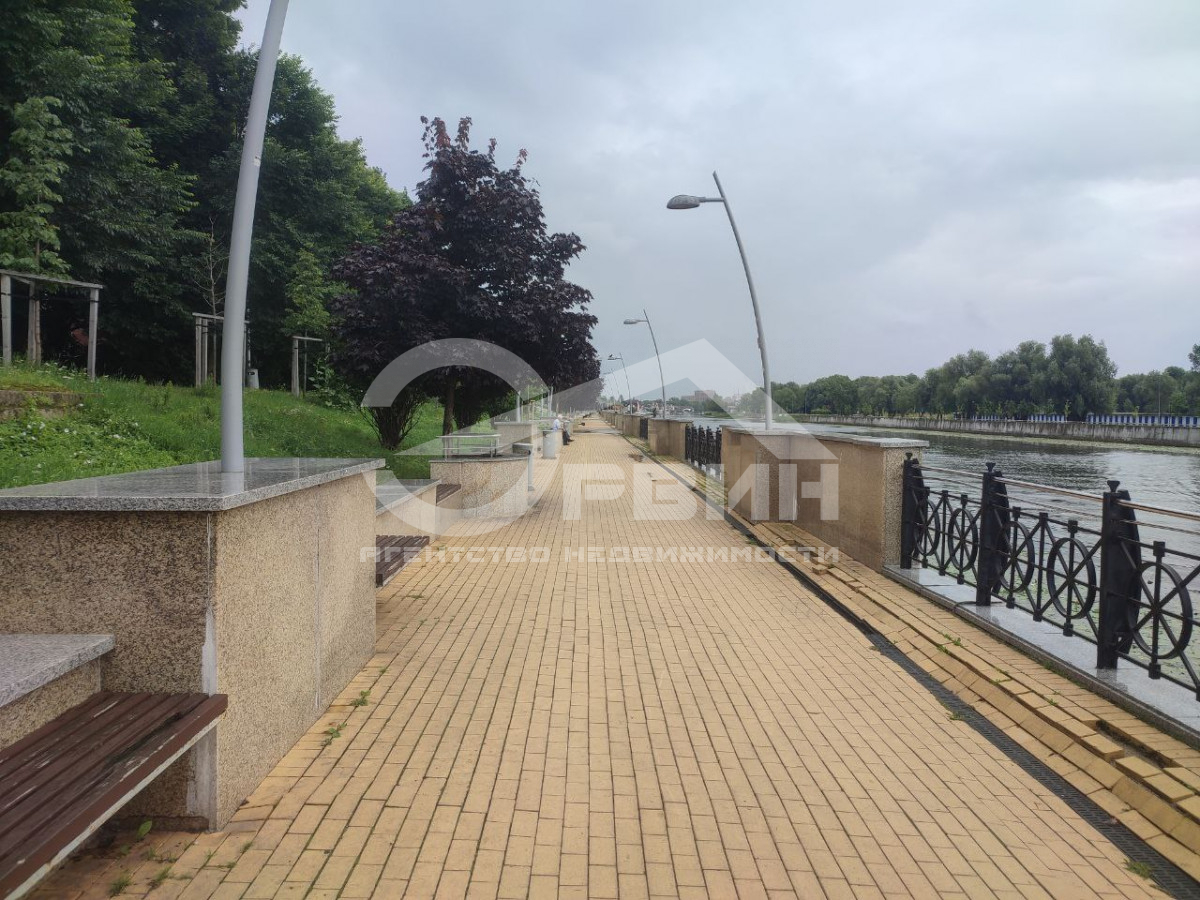 Продажа 3-комнатной квартиры, Калининград, Московский,  Проспект