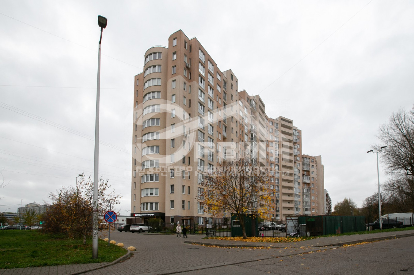 Продажа 3-комнатной квартиры, Калининград, Гайдара,  Улица