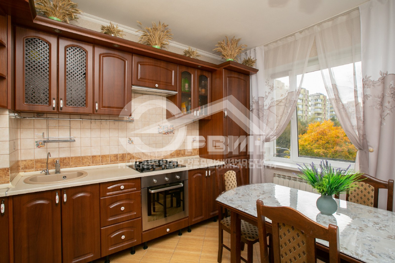 Продажа 3-комнатной квартиры, Калининград, Л.Шевцовой,  Бульвар