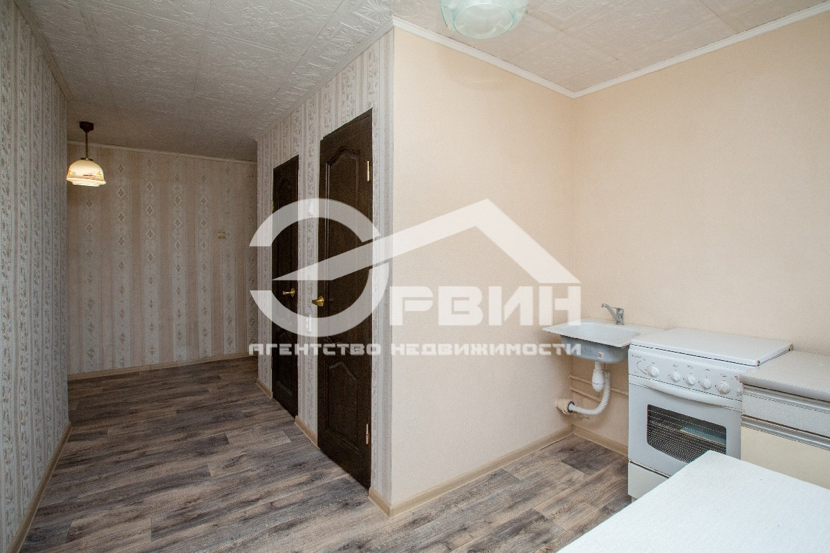 Продажа 3-комнатной квартиры, Калининград, Московский,  Проспект