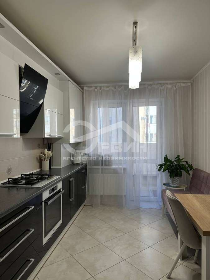 Продажа 2-комнатной квартиры, Калининград, Печатная,  Улица