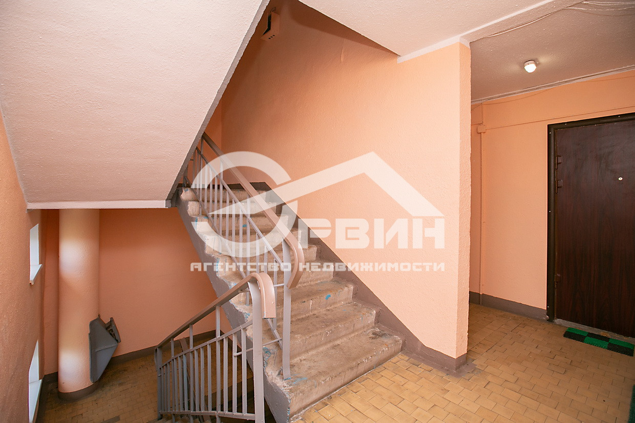 Продажа 1-комнатной квартиры, Калининград, Маршала Борзова,  Улица
