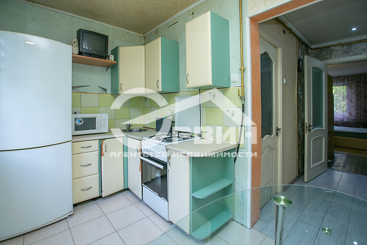 Продажа 3-комнатной квартиры, Калининград, К.Маркса,  Улица